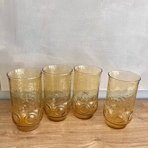 Vintage 1970’s Anchor Hocking Heritage Hill Honey Gold tumblers set of 4